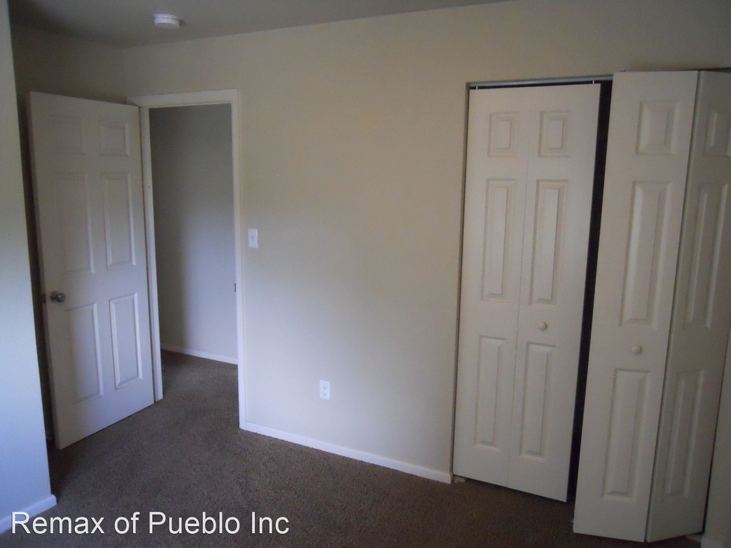 934 Village Cir Apt D - Photo 2