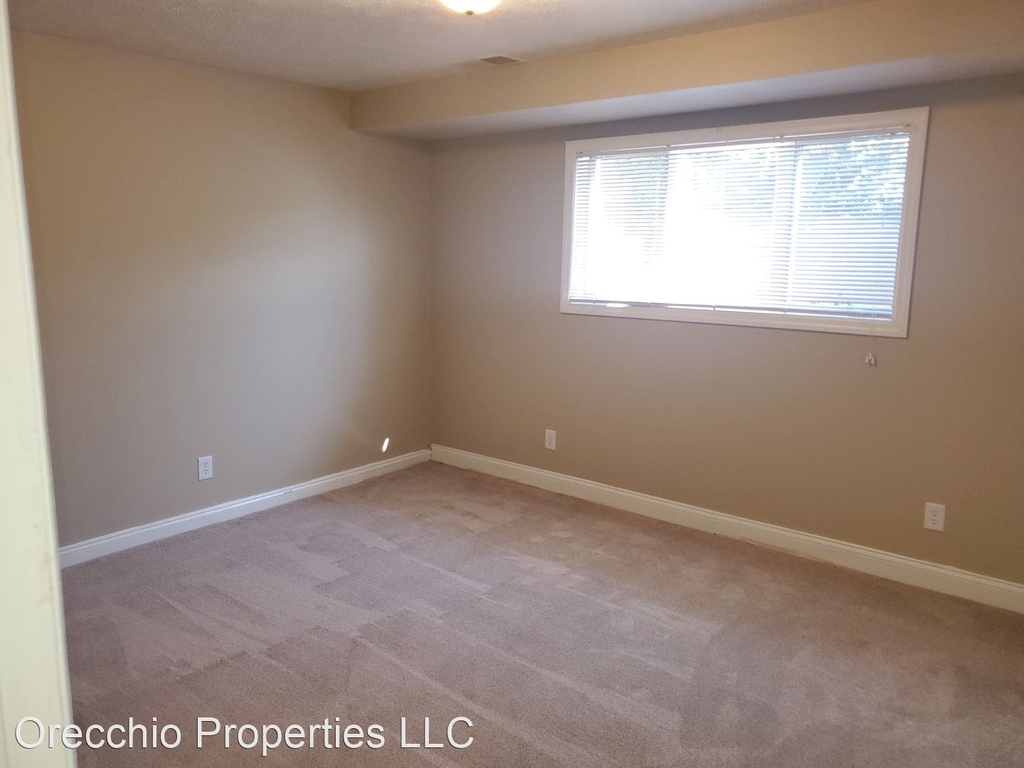 483,491 Lovers Lane; 4401, 4409 Country Club; 4516,4508 Scioto - Photo 7
