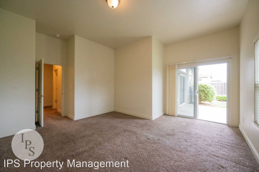 5868 W. Pico Ave. - Photo 21