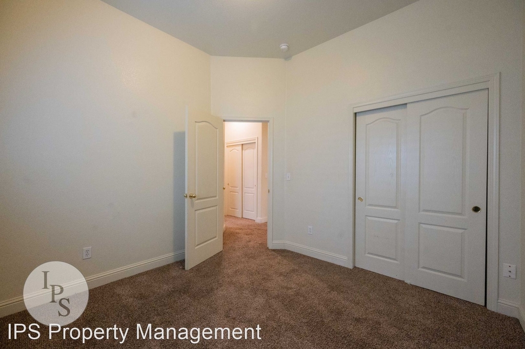 5868 W. Pico Ave. - Photo 15