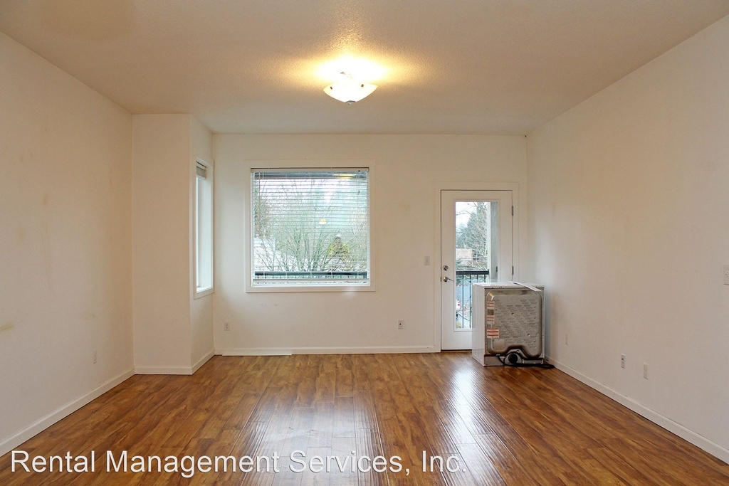 1555 N Willis Blvd - Photo 2