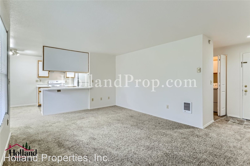 720-726 Sw 206th Place - Photo 3