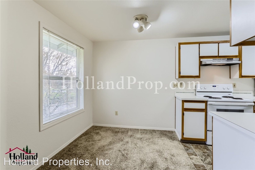 720-726 Sw 206th Place - Photo 6