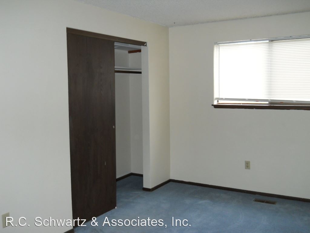 3427 E. 26th - Photo 8