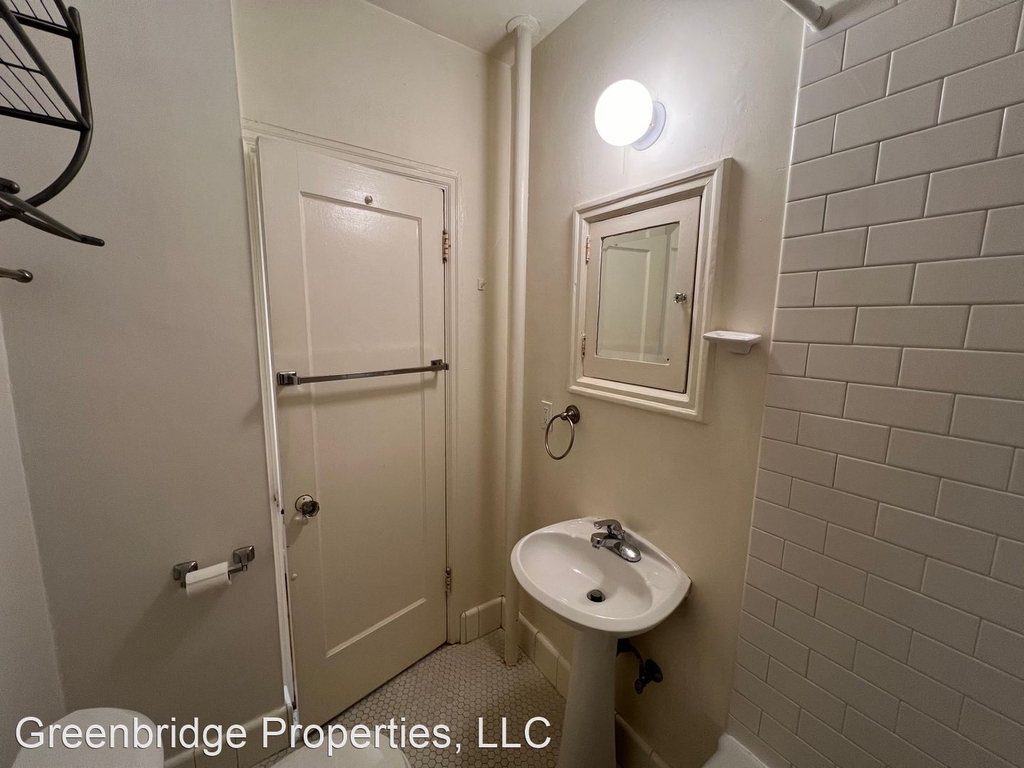 236 Se 32nd Ave - Photo 20