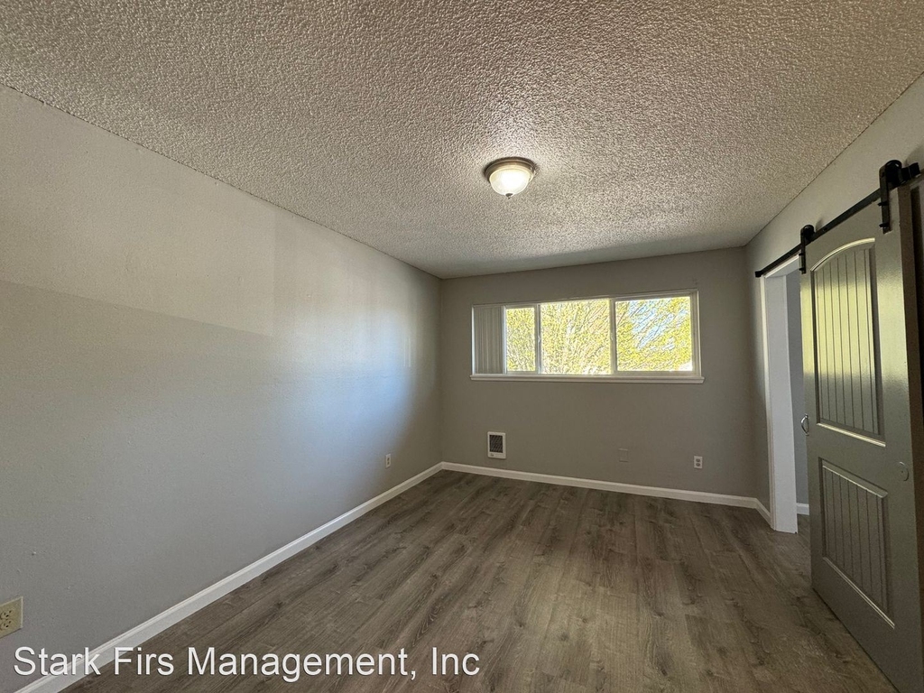 16124 Se Alder St. - Photo 1