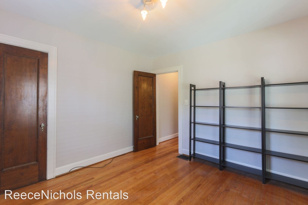 7349 Walnut Street - Photo 8