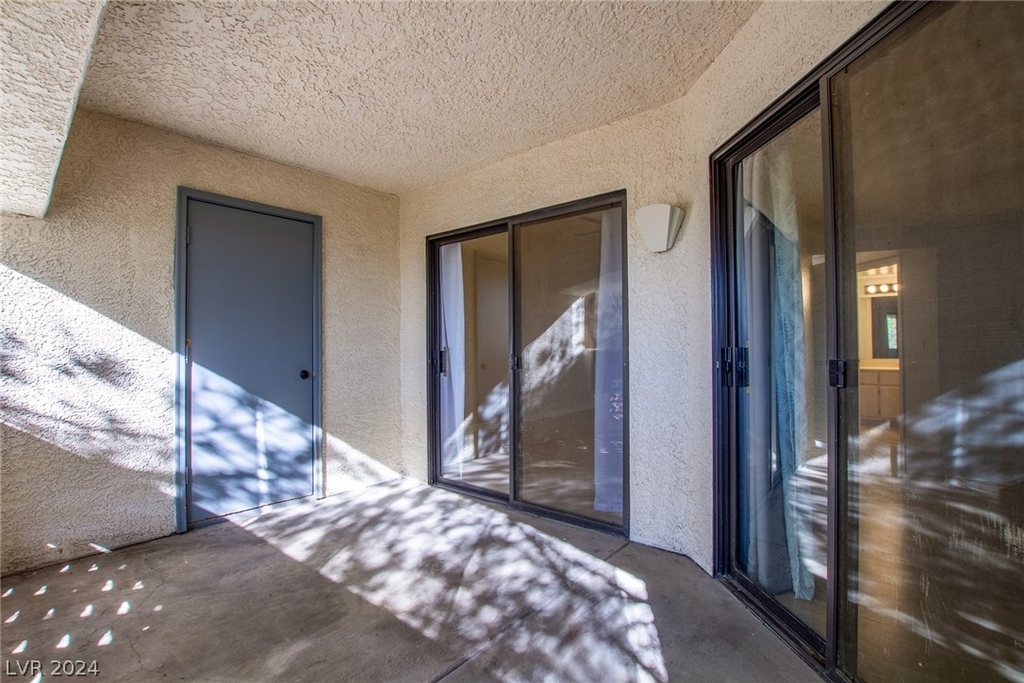 8455 W Sahara Avenue - Photo 26