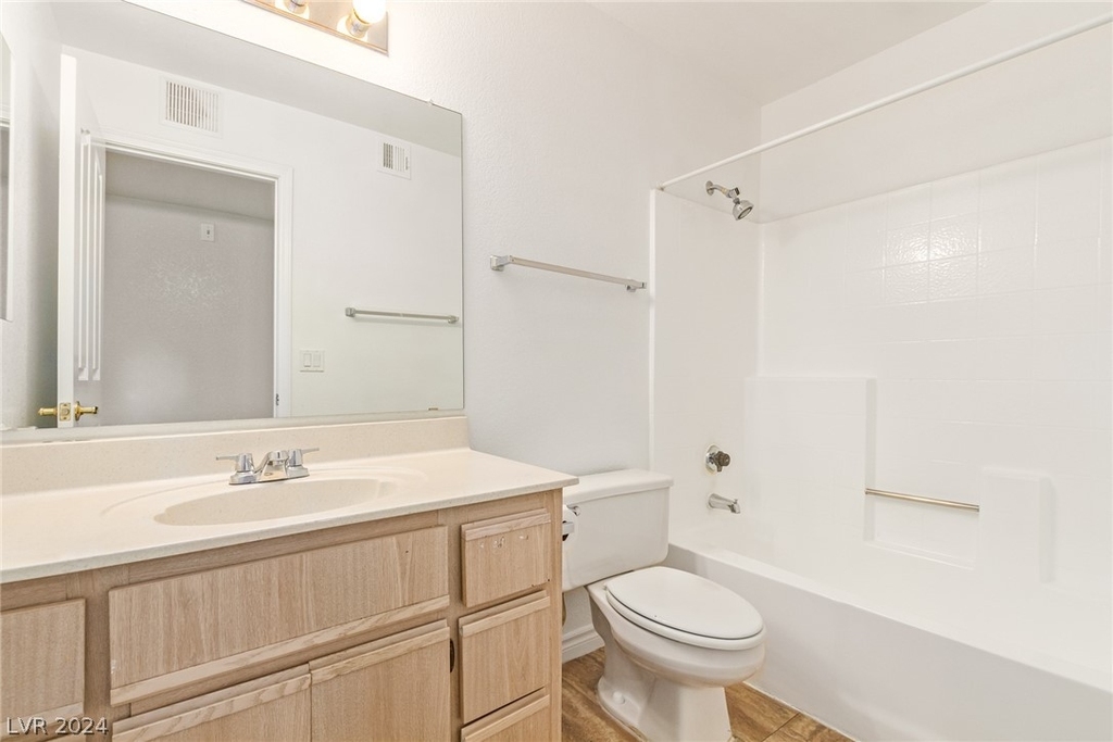 8455 W Sahara Avenue - Photo 23