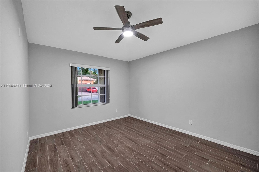 18440 Sw 77th Ct - Photo 35