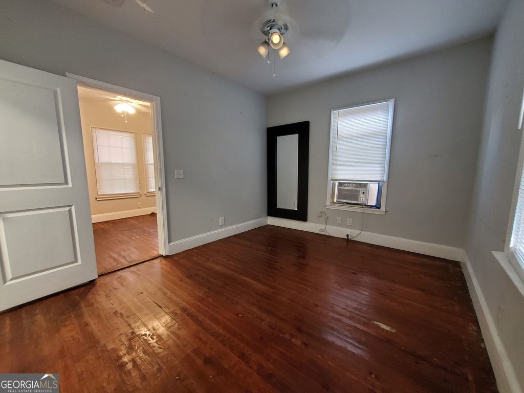 1736 Williams Avenue - Photo 3