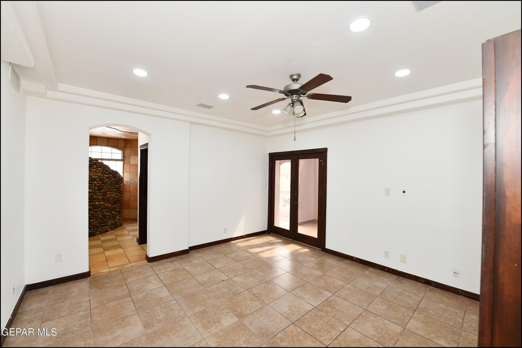 7318 Corona Del Sol Drive - Photo 38