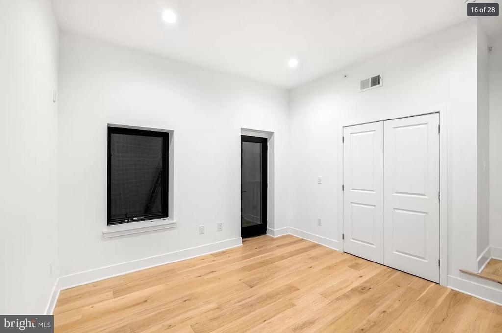 1328 S 9th St - Photo 5