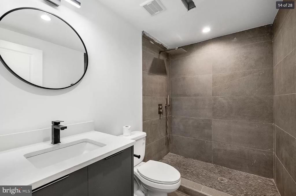 1328 S 9th St - Photo 10