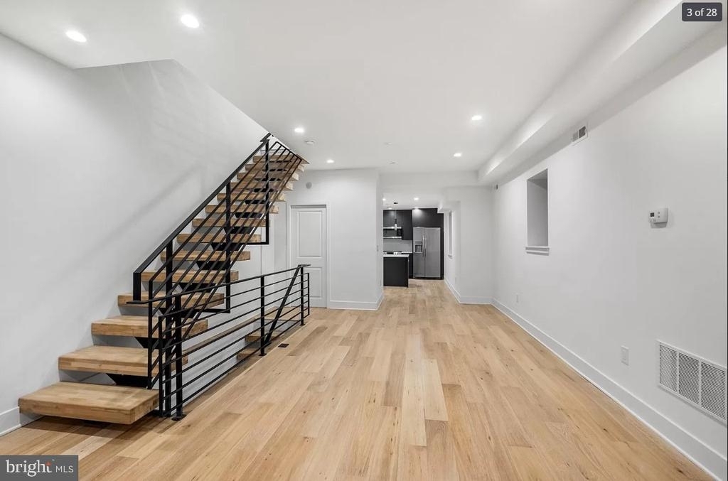 1328 S 9th St - Photo 2