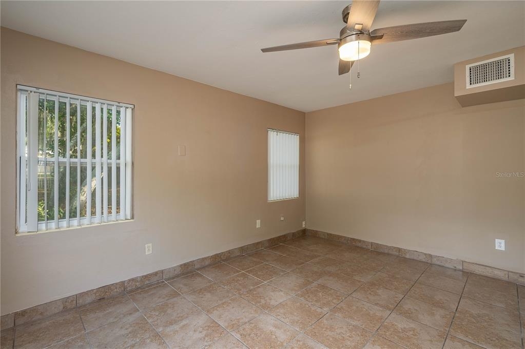 106 N Prado Avenue - Photo 8