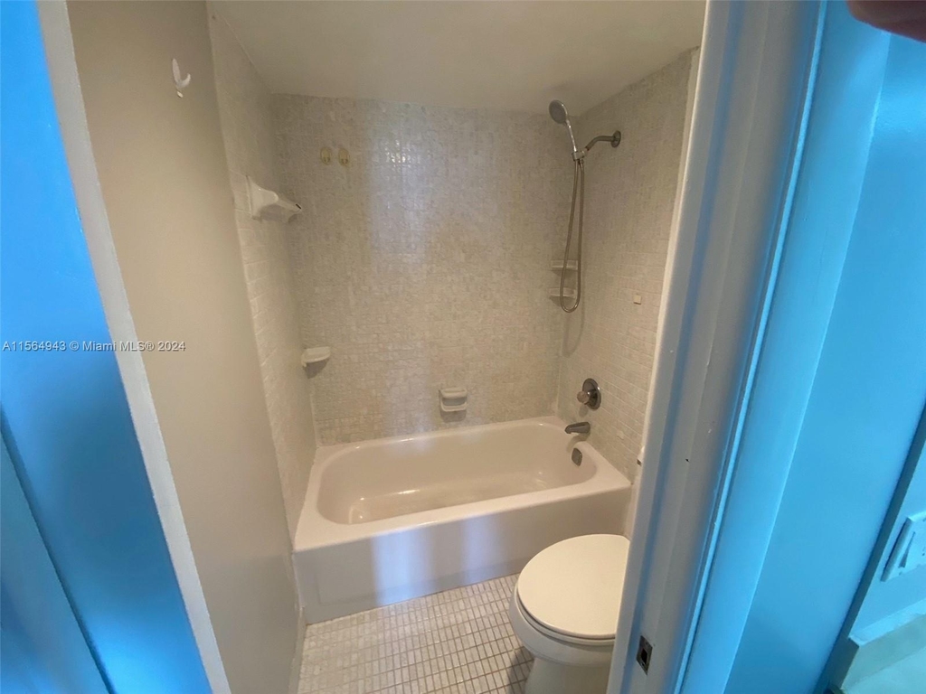 100 Bayview Dr - Photo 22