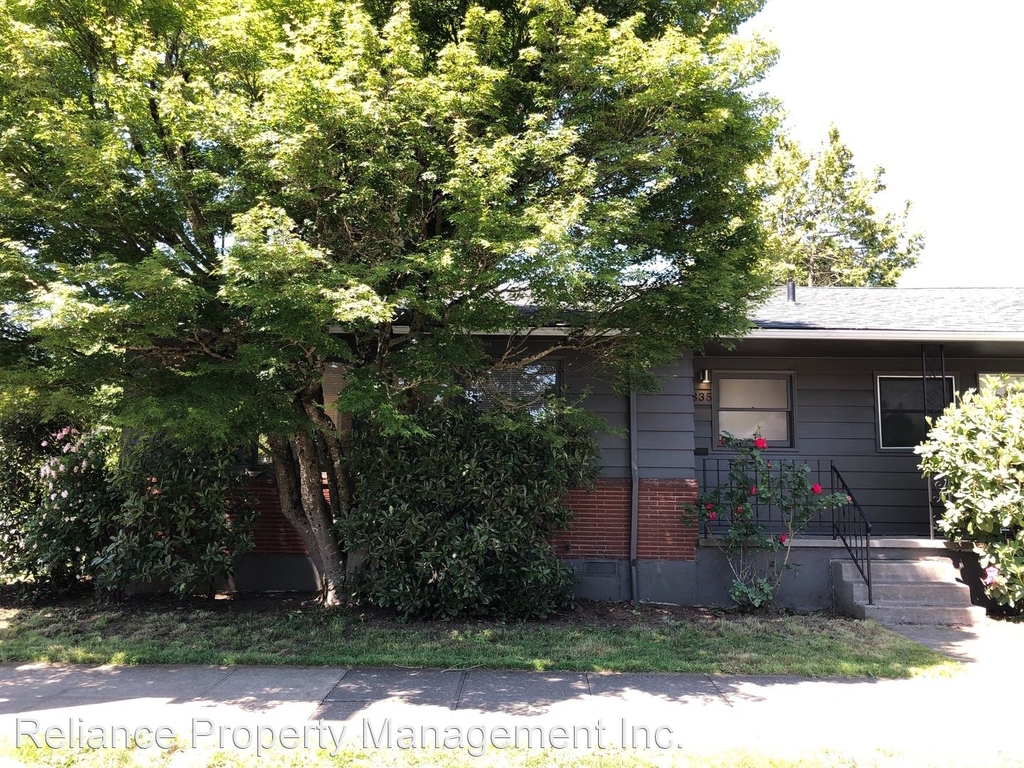 831-835 Se 80th Ave. - Photo 25