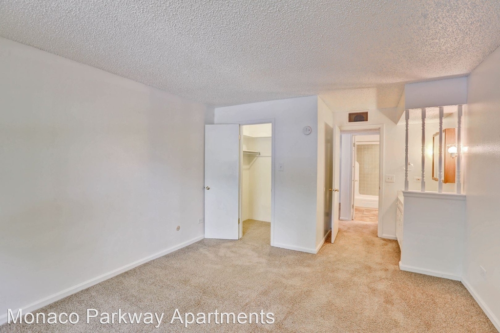 2050 South Monaco Street Parkway - Photo 11