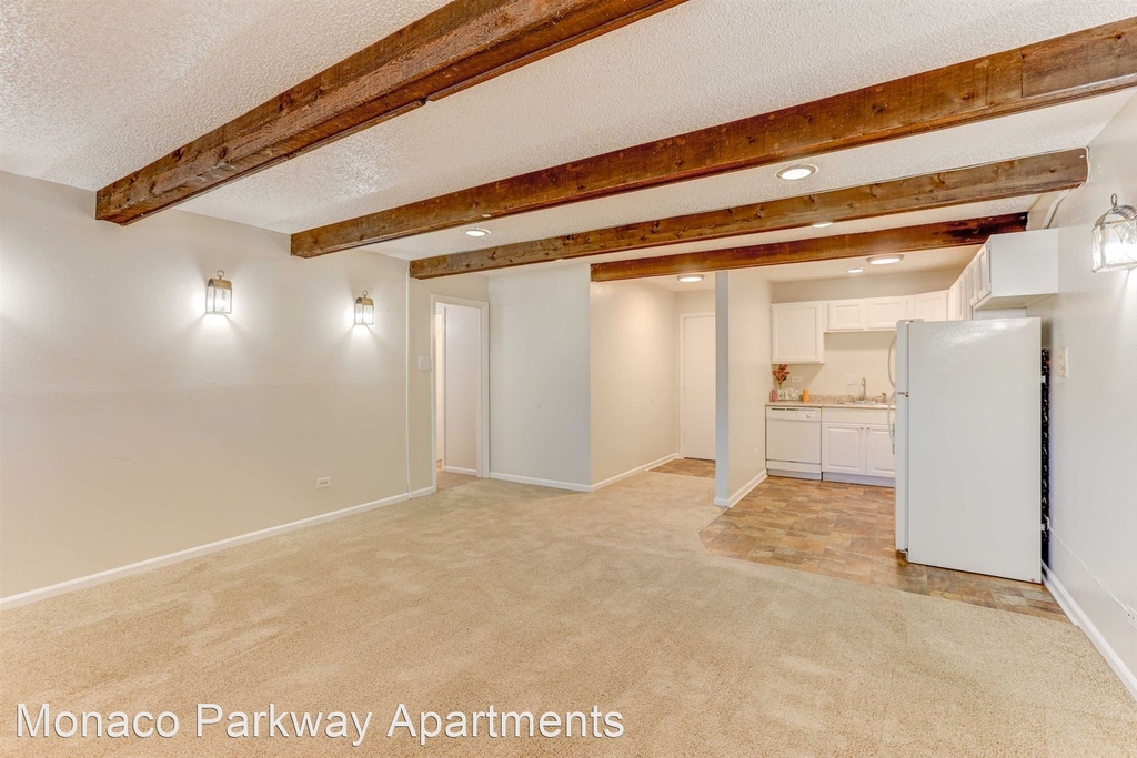 2050 South Monaco Street Parkway - Photo 28