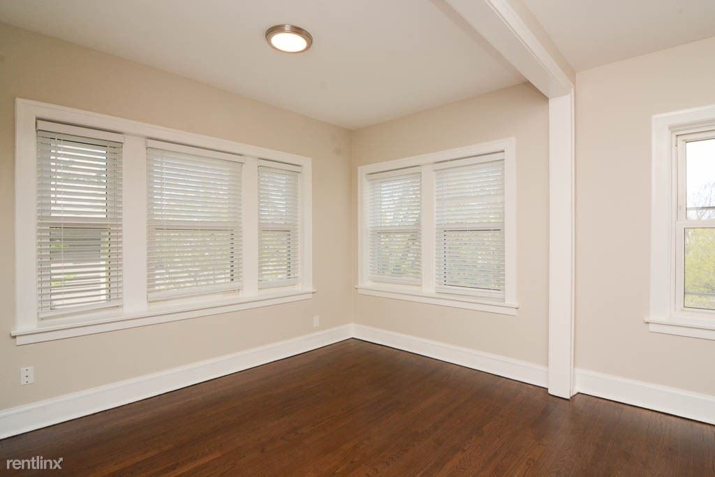 5306 N. Ashland, Unit 8 - Photo 11