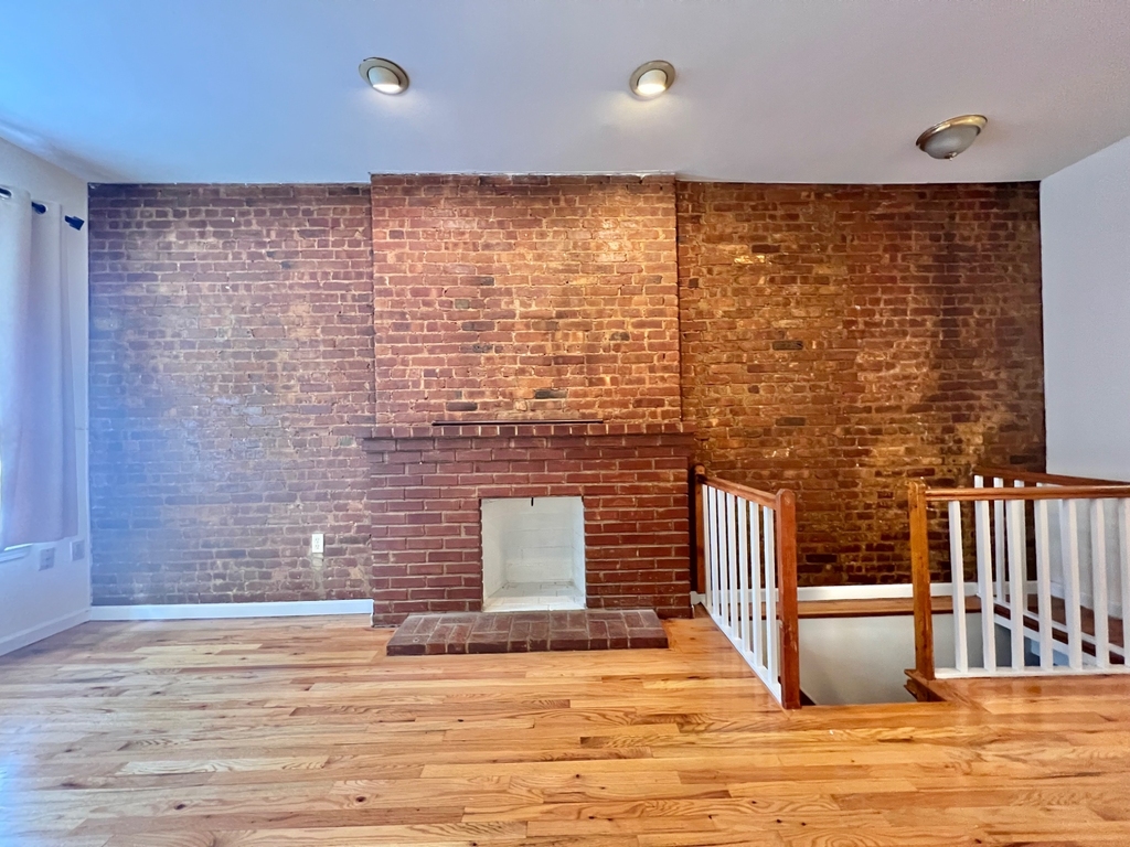 255 West 93rd Street - Photo 6