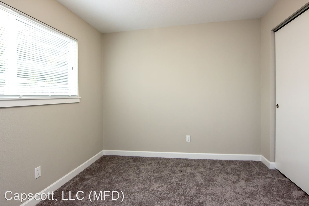 2720 Sw Spring Garden St., Apt 22 - Photo 9