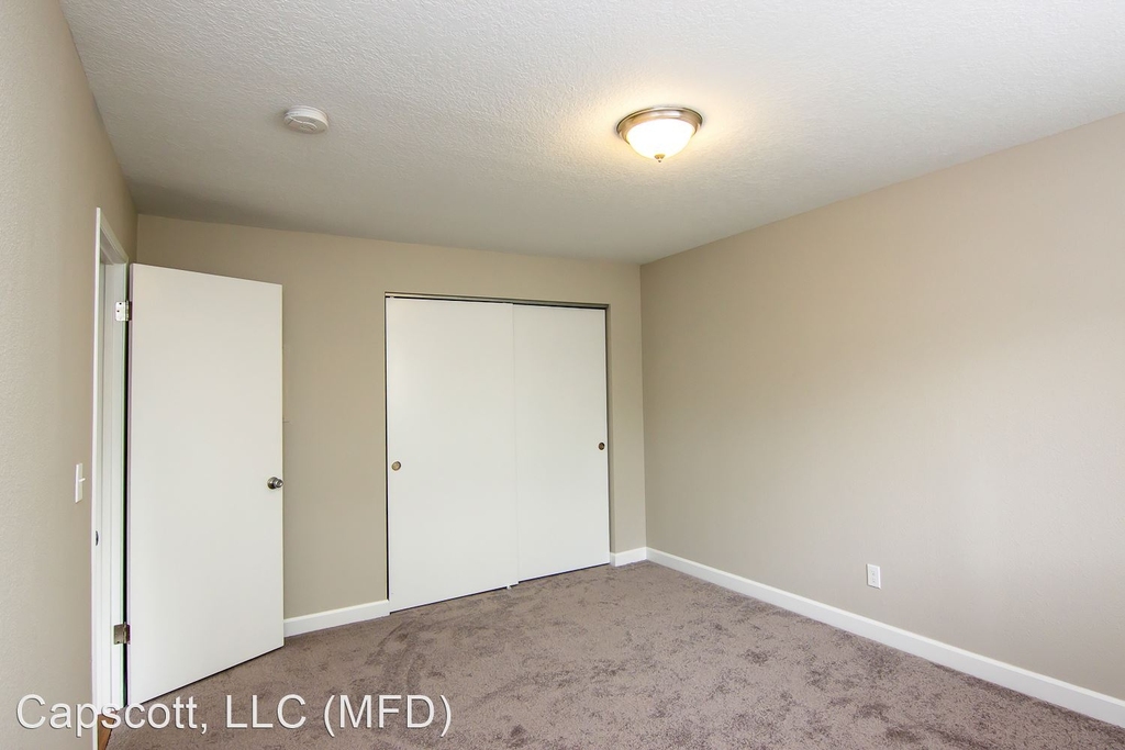 2720 Sw Spring Garden St., Apt 22 - Photo 7