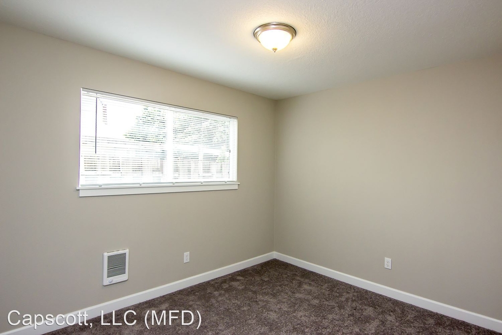 2720 Sw Spring Garden St., Apt 22 - Photo 8