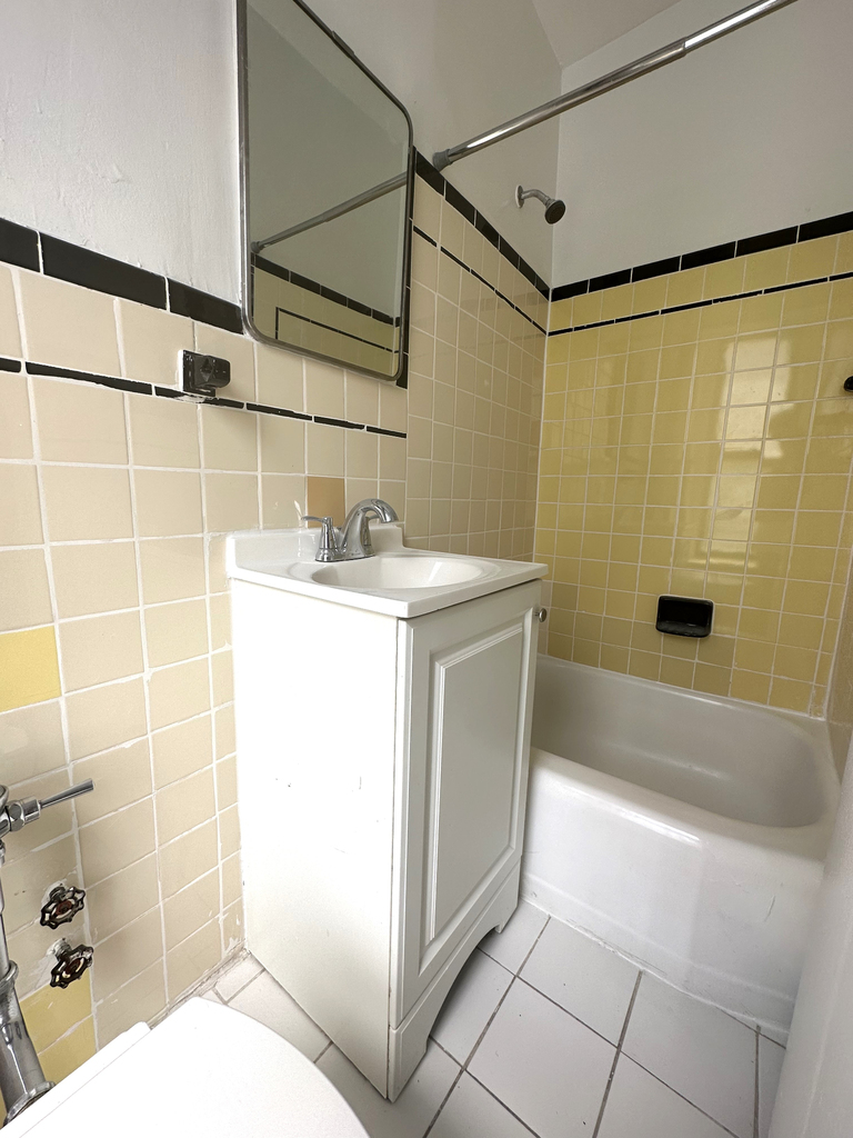 319 East 108th Street - Photo 3