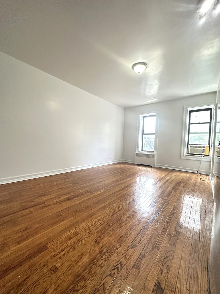 319 East 108th Street - Photo 2