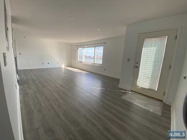 7430 Boulevard East - Photo 10