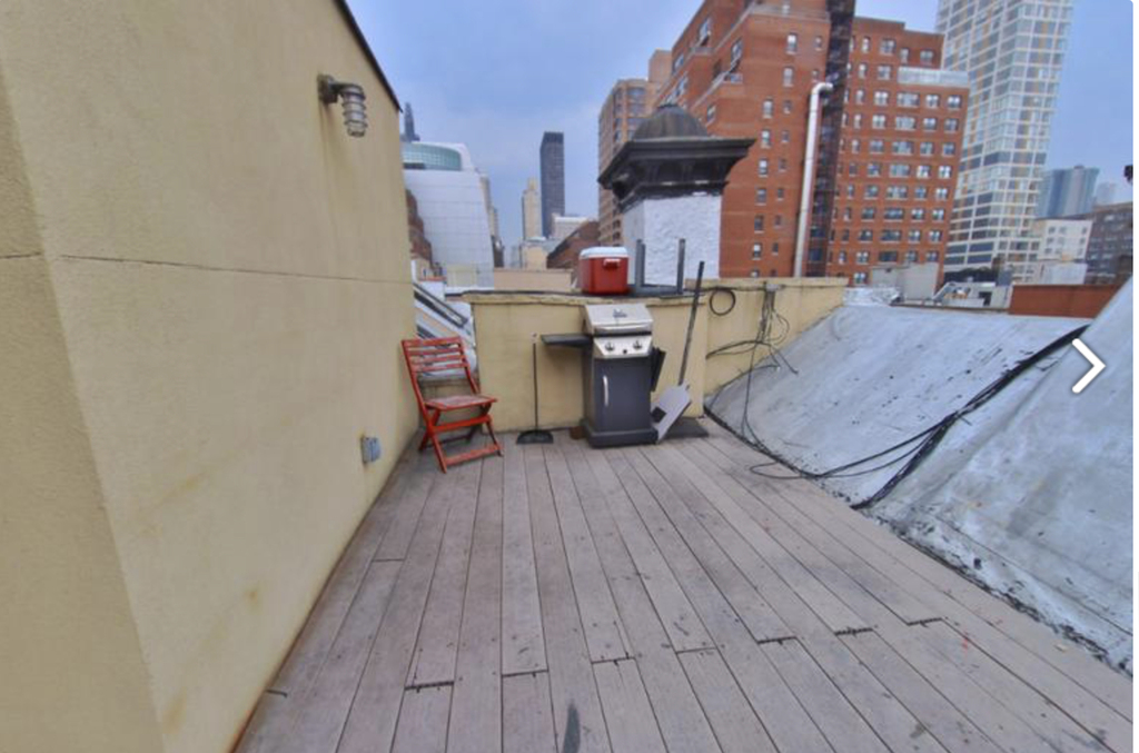 214 East 25th Street - Photo 2