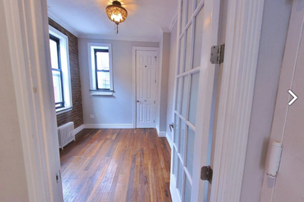 214 East 25th Street - Photo 5