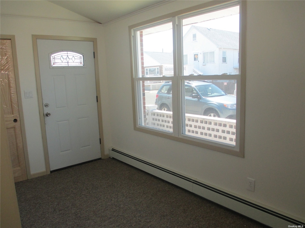 74 Minnesota Avenue - Photo 2