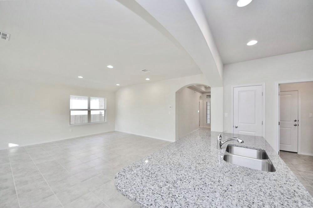 1212 Matt Ln - Photo 14