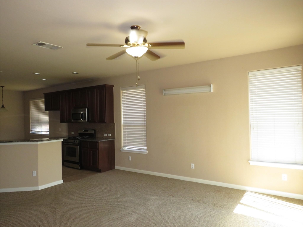 12612 Timber Heights Dr - Photo 2