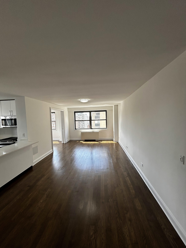 145 East 16th Street - Photo 0