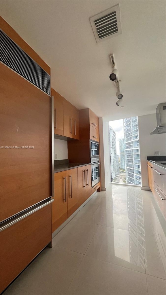 495 Brickell Ave - Photo 4