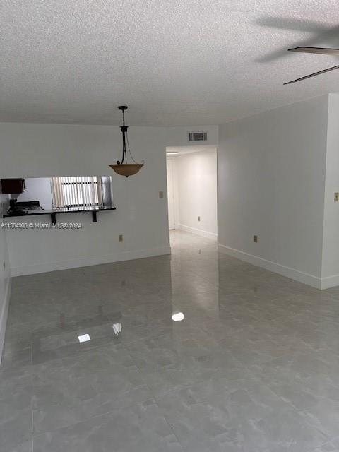 5835 W 20th Ave - Photo 2