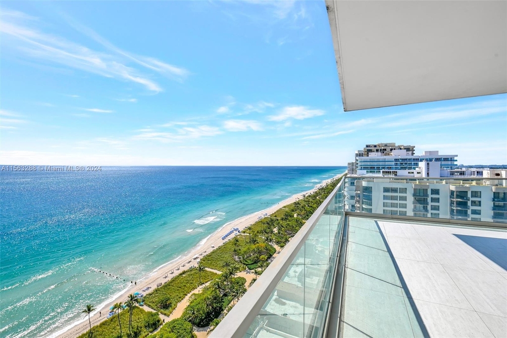 10201 Collins Ave - Photo 8