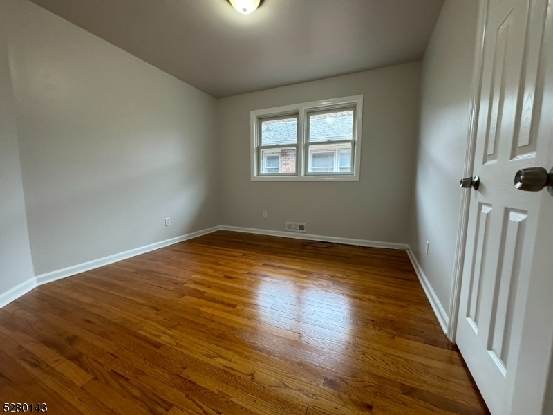 315 W Price St - Photo 5