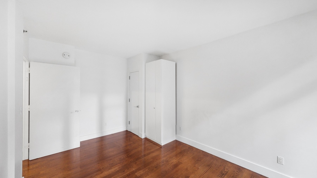 148 East 98th Street - Photo 8