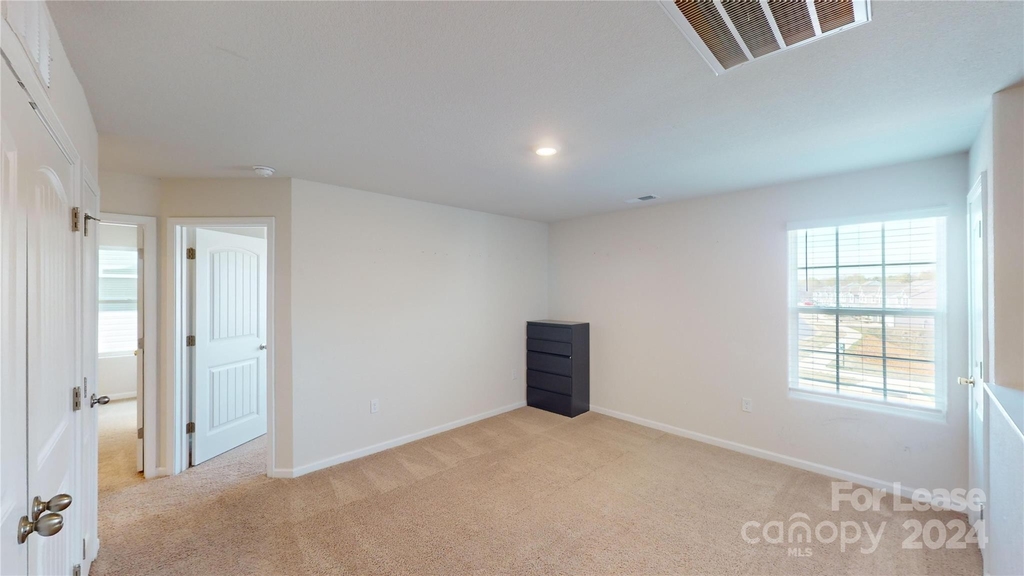 649 Hawley Street - Photo 18