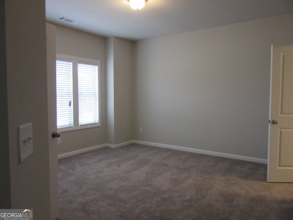 2660 Village Place Drive - Photo 17