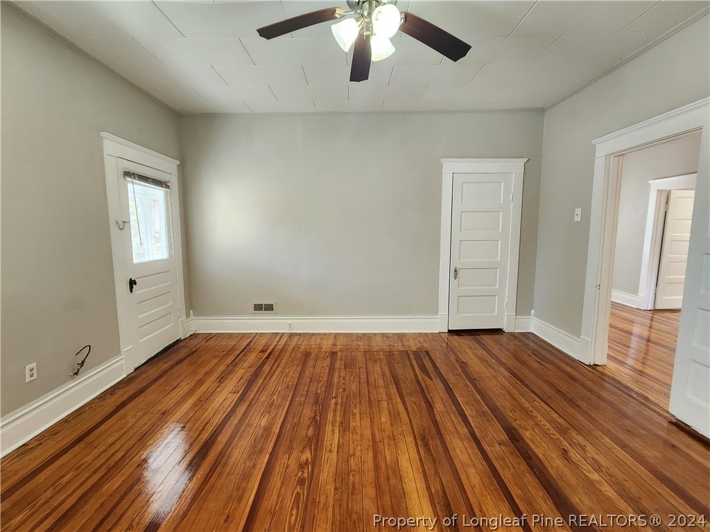 205 W 9th Street - Photo 12