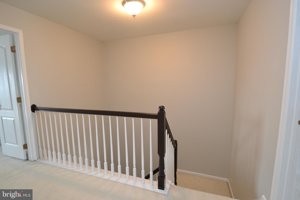 42757 Locklear Terrace - Photo 19