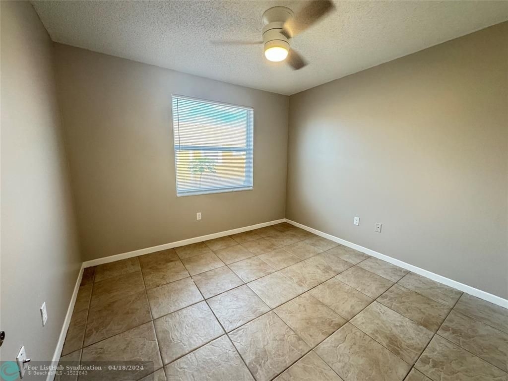 1365 Nw 154th Ln - Photo 15