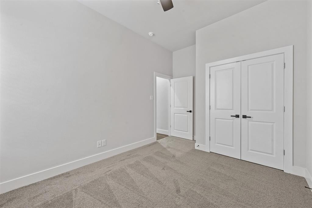 4207 Scarsdale Lane - Photo 16