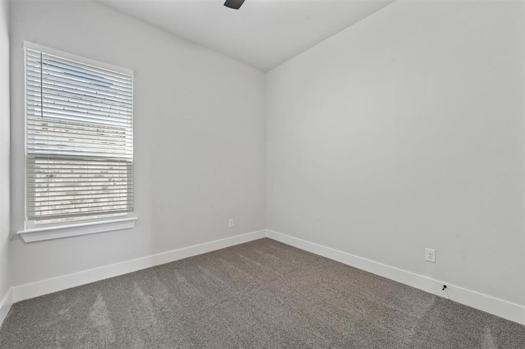 4207 Scarsdale Lane - Photo 12